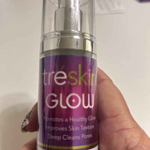 TreSkin Glow Enzyme Peel NIP 1 oz full size - Picture 2 of 3